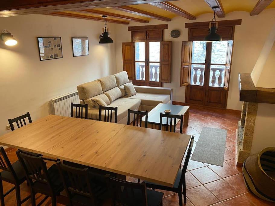 מירמבל Casa Rural La Pena מראה חיצוני תמונה